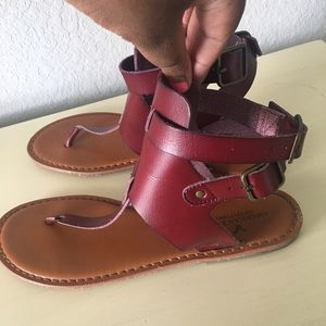 Maroon AE Sandals